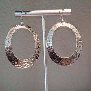 HAMMERED SILVER EARRINGS